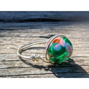 Vintage Flower Glass Ring, Size 10 1/2 Ring